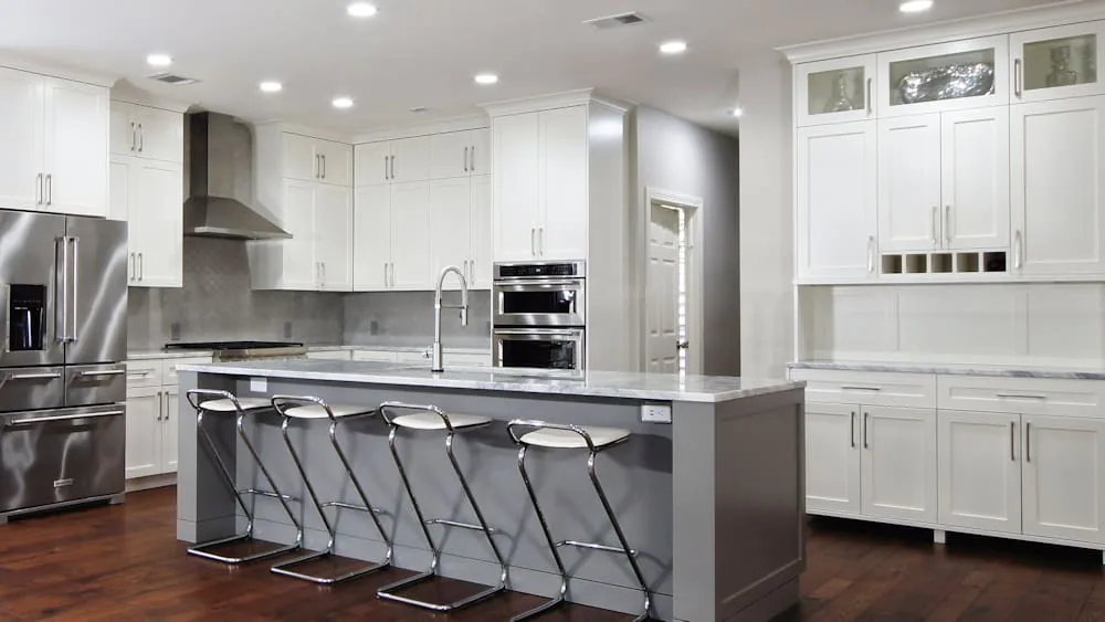 Project photograph published on the Kitchens by Bell, LLC website